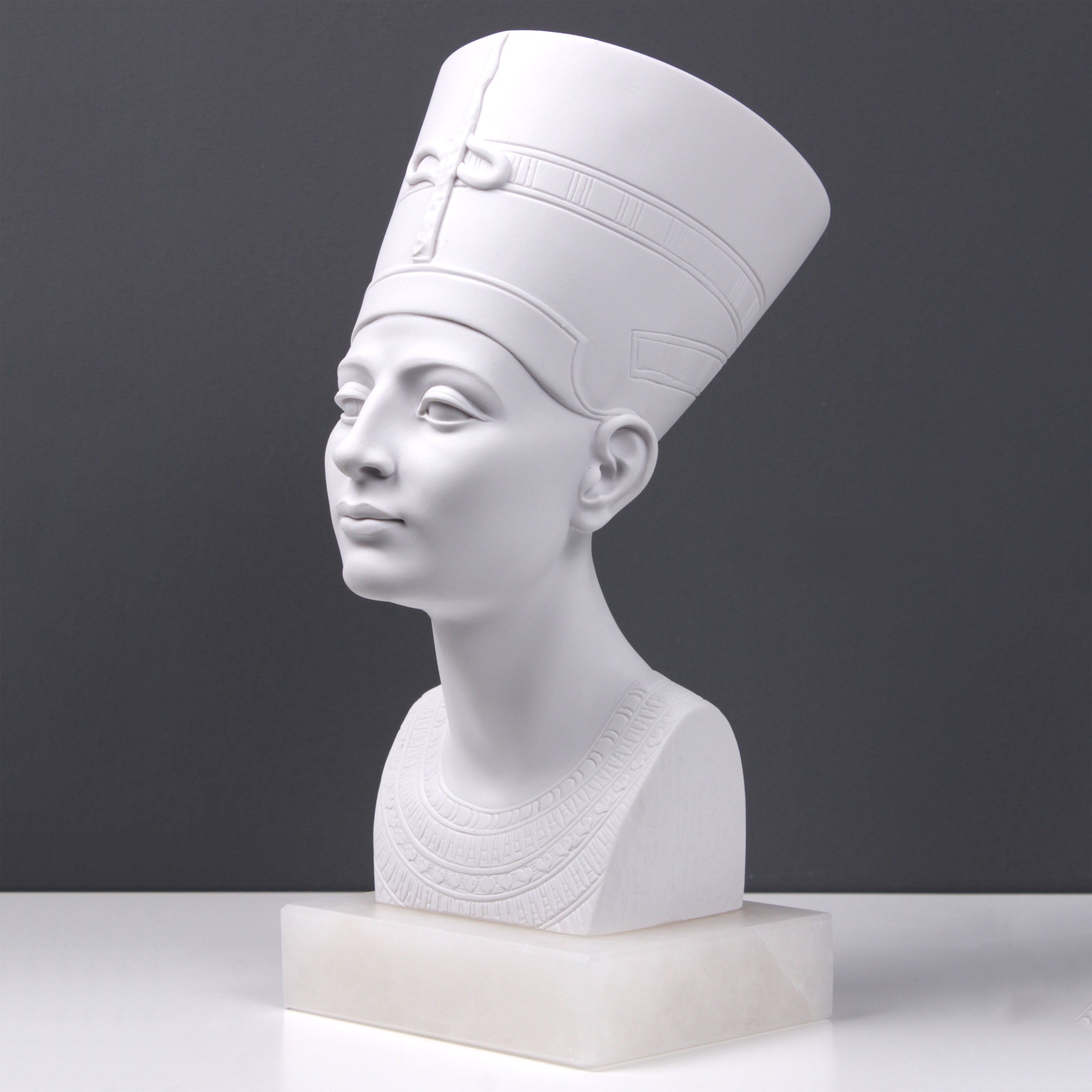 queen-nefertiti-bust-marble-sculpture-statue-italian-luxury-home-decor