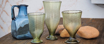 ancient-roman-glass-reproductions-blown-glasses-archeological-findings-ancient-artifacts