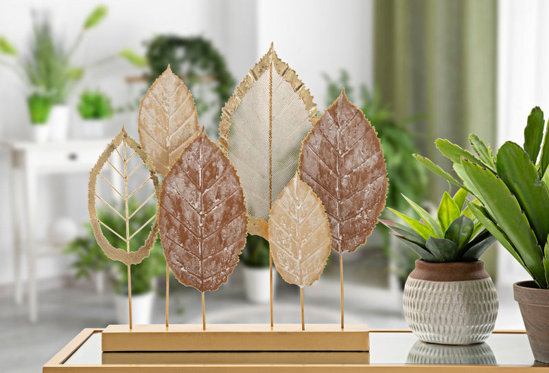 Modern Leaf Decoration 