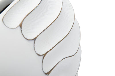 White Shell Shaped Modern Vase
