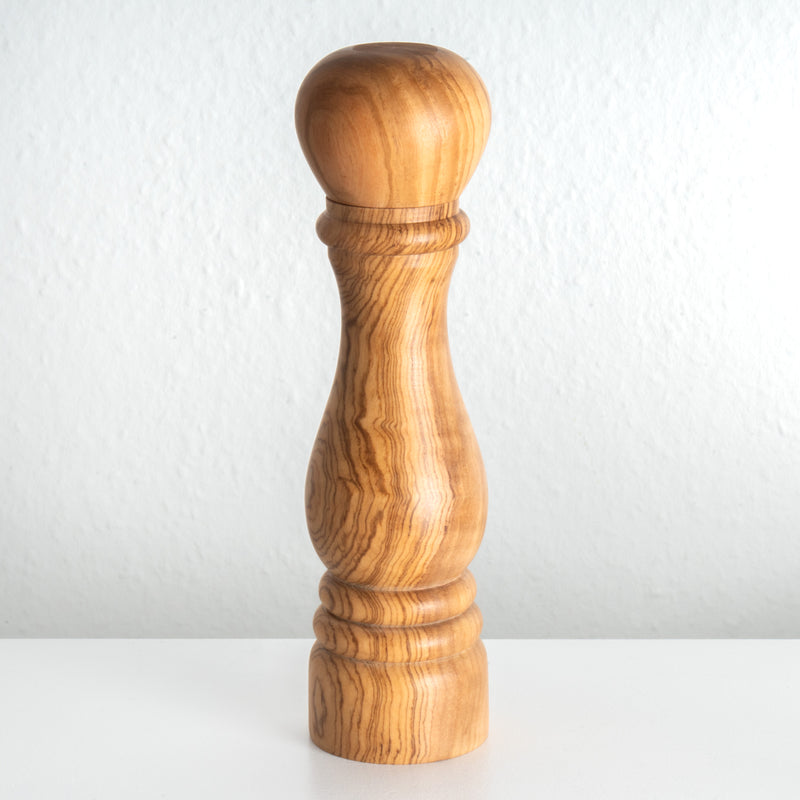 Handmade Olive Wood Grinder – Traditional