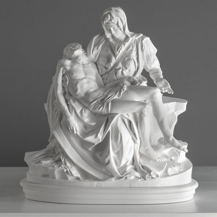 001-michelangelos-pieta-white-