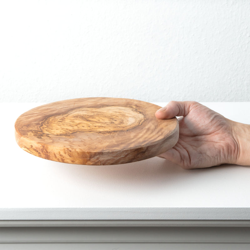 Handmade Olive Wood Cutting Board – Round