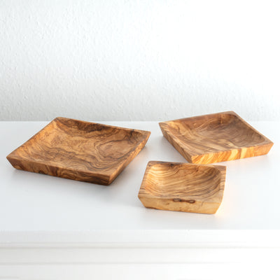 Handmade Olive Wood Plate Set – Square Shape (3-Piece)