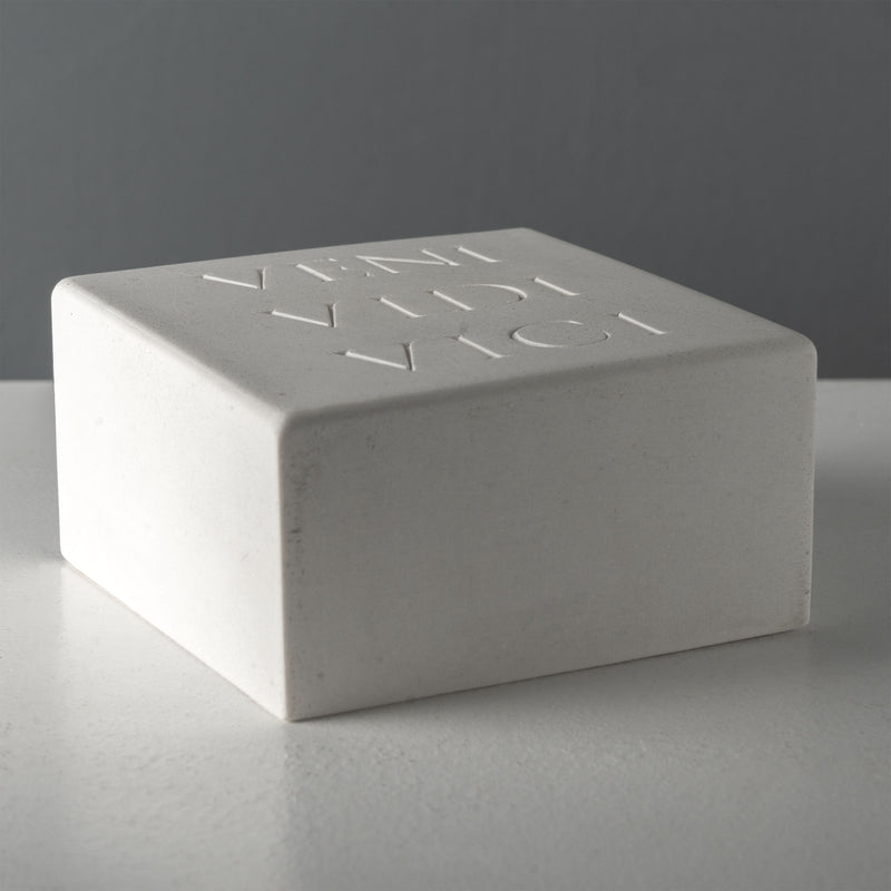 Veni Vidi Vici Bookend – Roman Inscription Sculpture