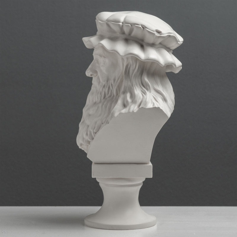 Leonardo da Vinci Bust Sculpture – Master of the Renaissance White Statue