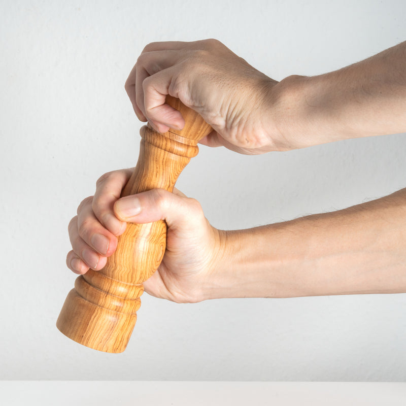 Handmade Olive Wood Grinder – Traditional