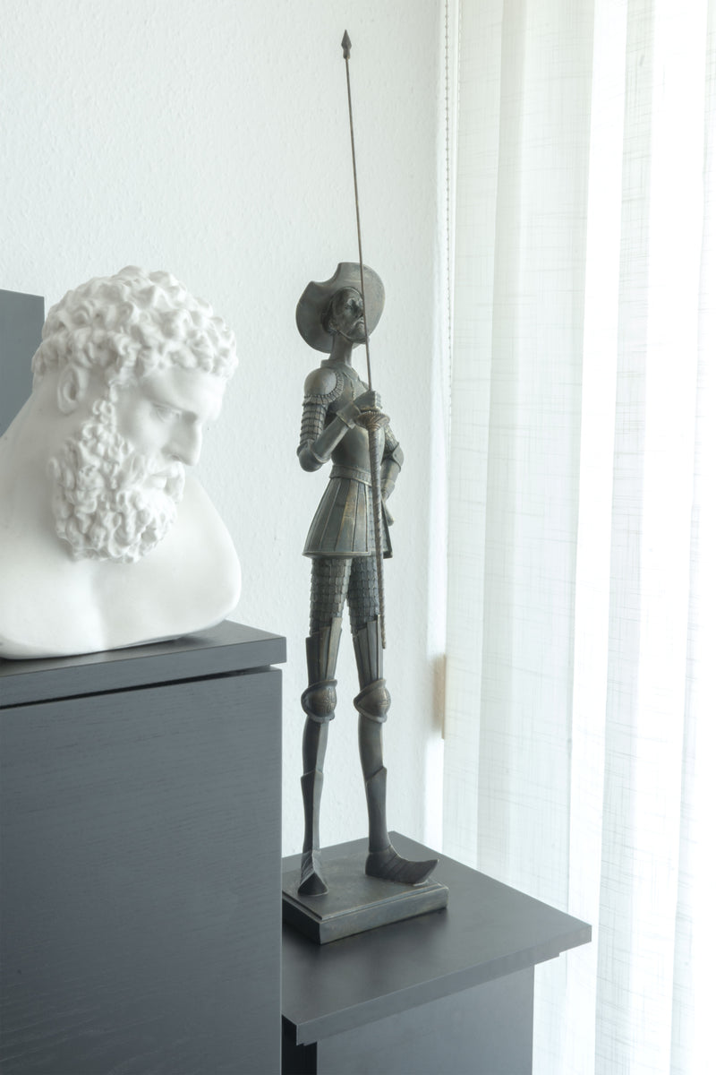 Don Quixote of La Mancha Statue (Bronze Finish Decor Sculpture)