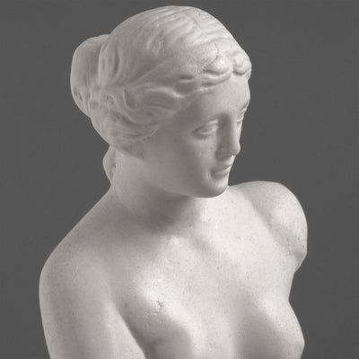 Venus de Milo Garden Statue