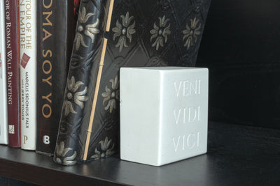 Veni Vidi Vici Bookend – Roman Inscription Sculpture