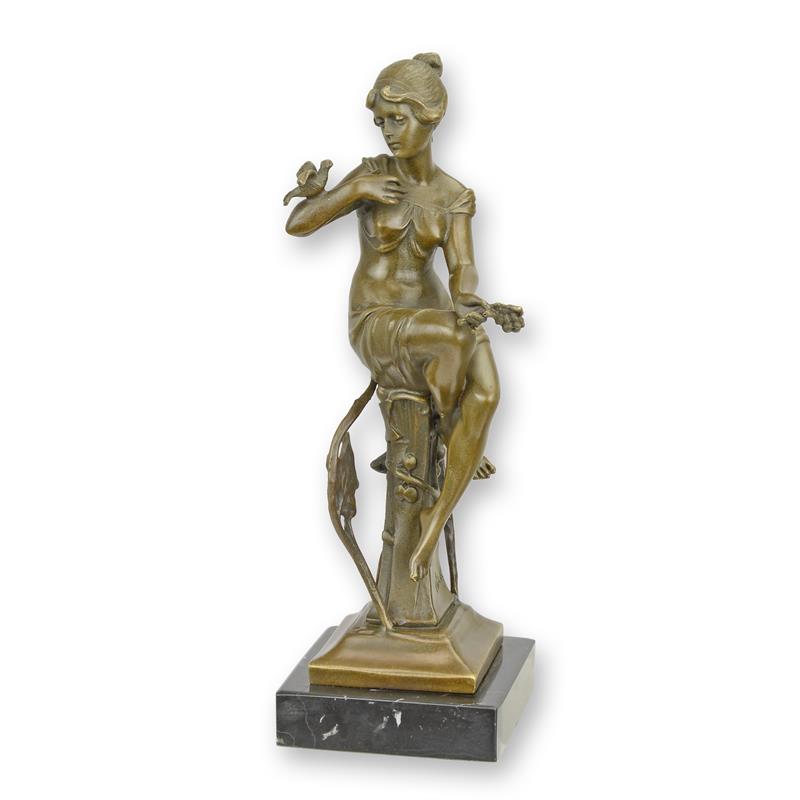 Sitting Lady Statue (Hot Cast Bronze Sculpture)