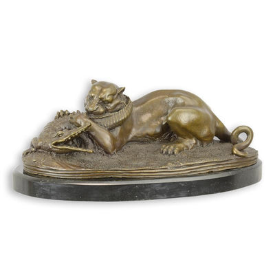 Tiger with Crocodile Statue (Hot Cast Bronze Sculpture)