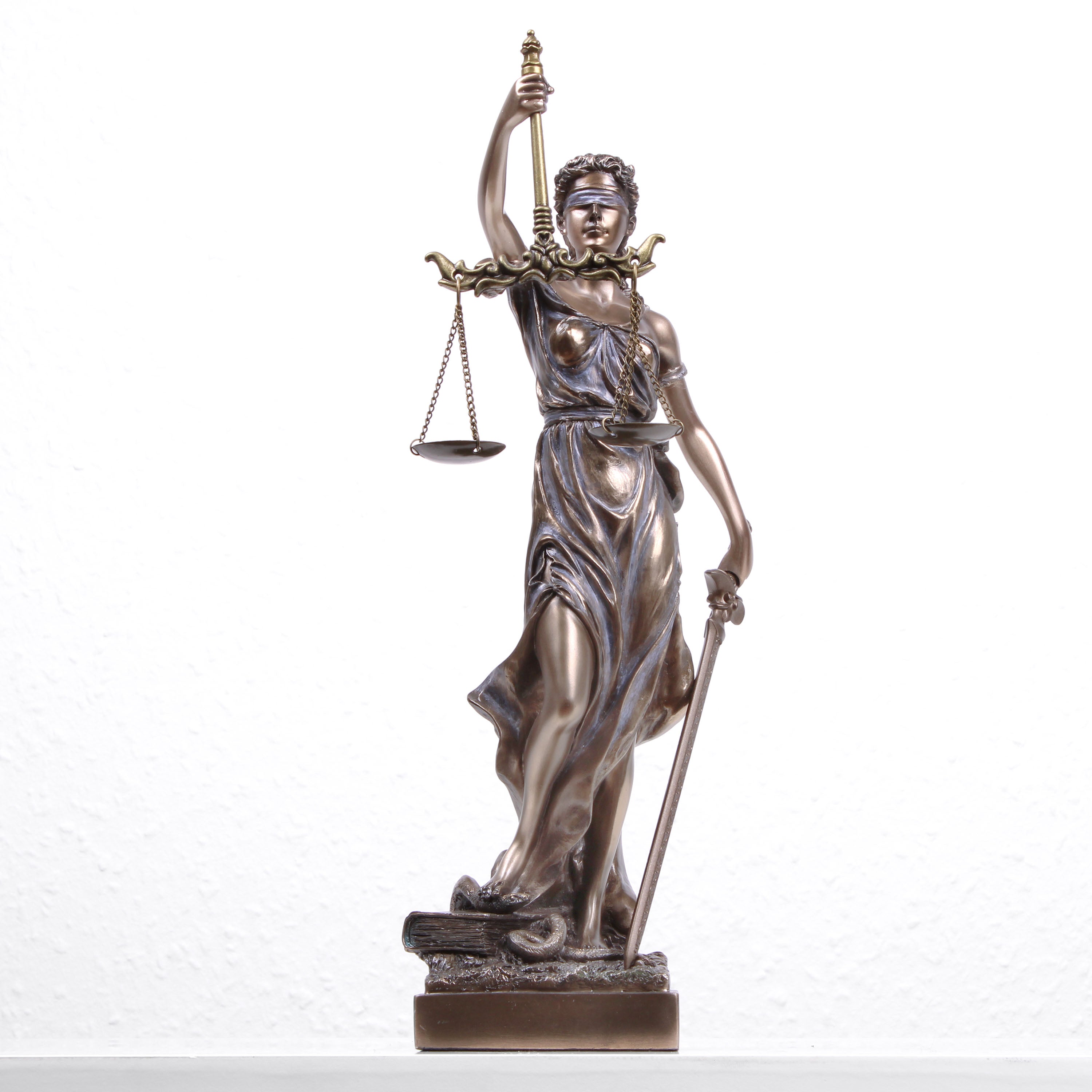 Image libre: statue, bronze, art, sculpture, justice, équilibre, droit Image libre: statue, bronze, art, sculpture, justice, équilibre, droit