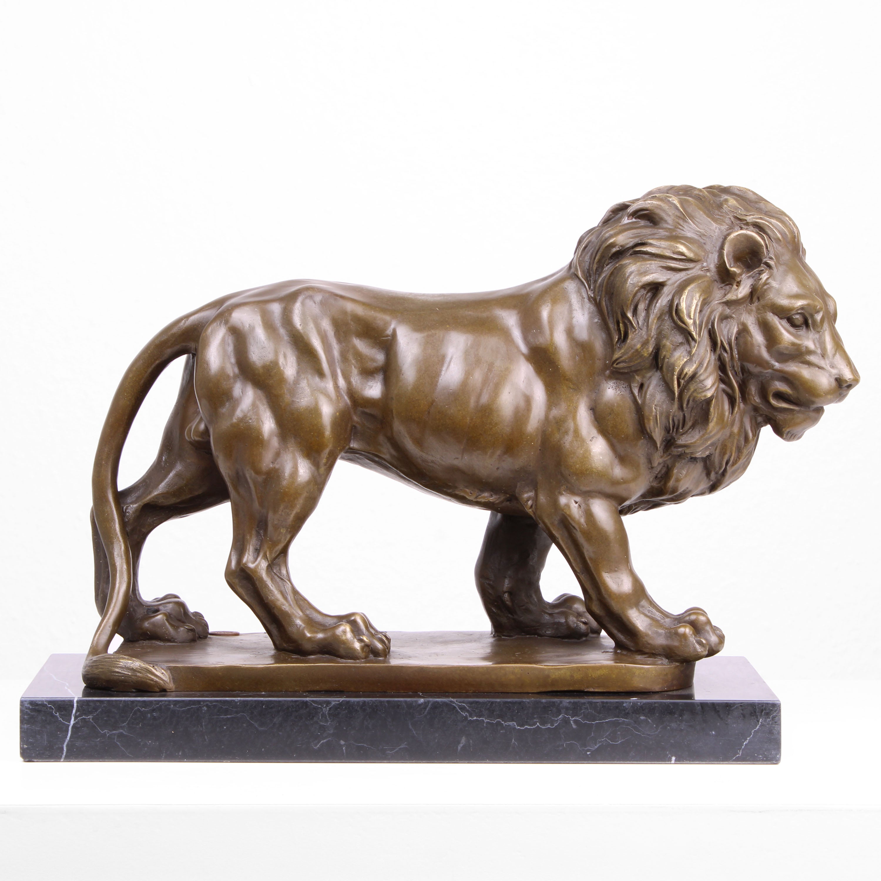 Large Lion Bronze Statue (Hot Cast Bronze Sculpture) foundry luxury ...