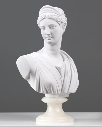 Bust of Diana (Medium)