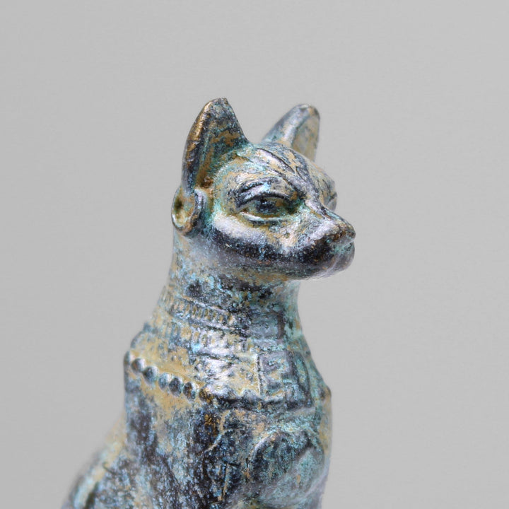 006-egyptian-cat-of-goddess-