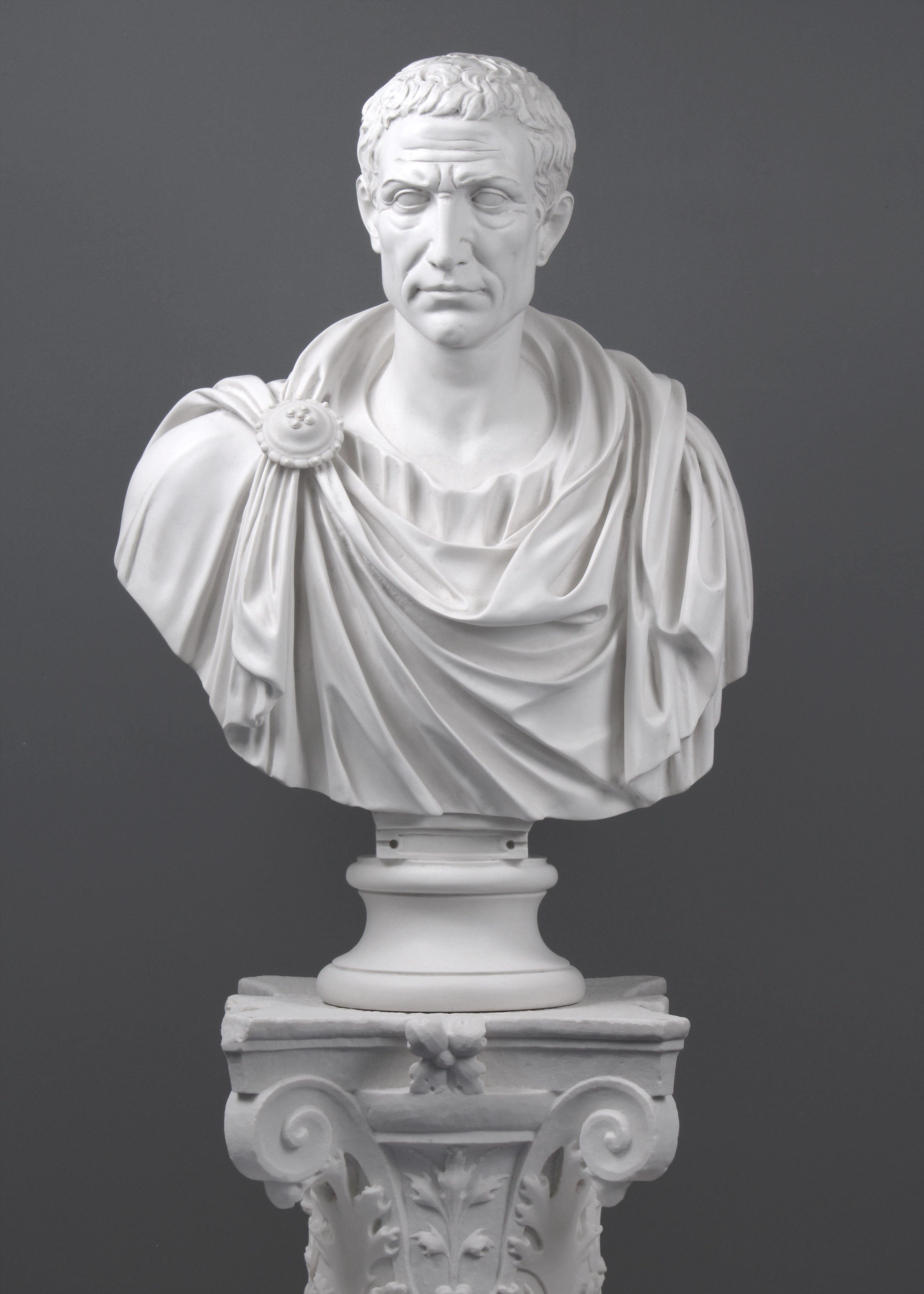 julius caesar statue head