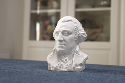 Washington Bust Sculpture